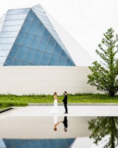 Fun and creative Aga Khan Museum Wedding photo session by Ikonica